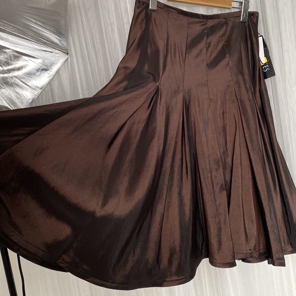 💝NEW💝J.R.Nites by Caliendo taffeta skirt - Picture 3 of 13